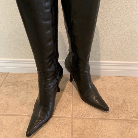 Bandolino Black Leather Boots - Picture 1 of 7